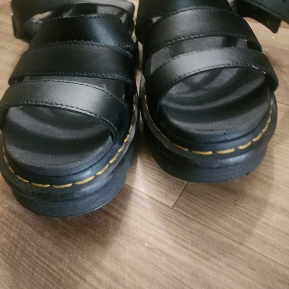 Dr Martens Womens Sandals - Picture 4 of 9